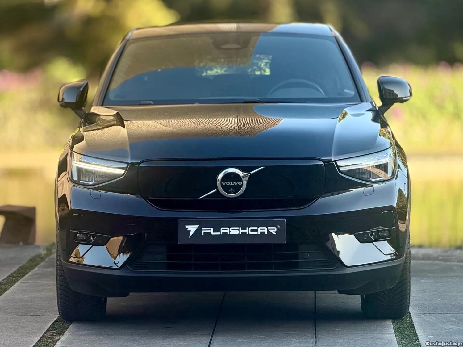 Volvo C40 Recharge 82 kWh Single M. Extended Range RWD Ultimate — fotografia 24