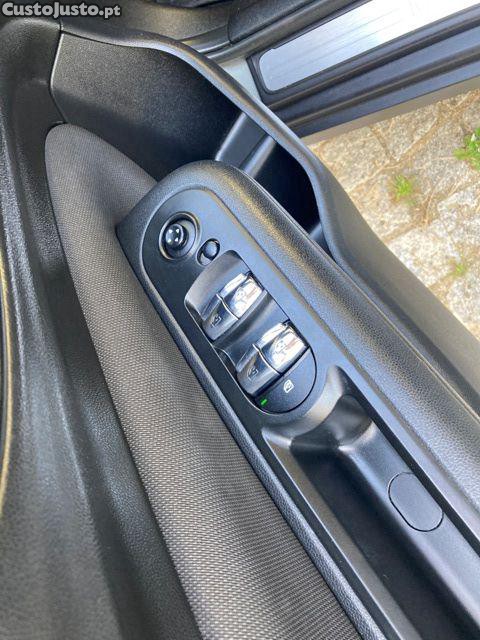 MINI Clubman One D Sport Edition — fotografia 3