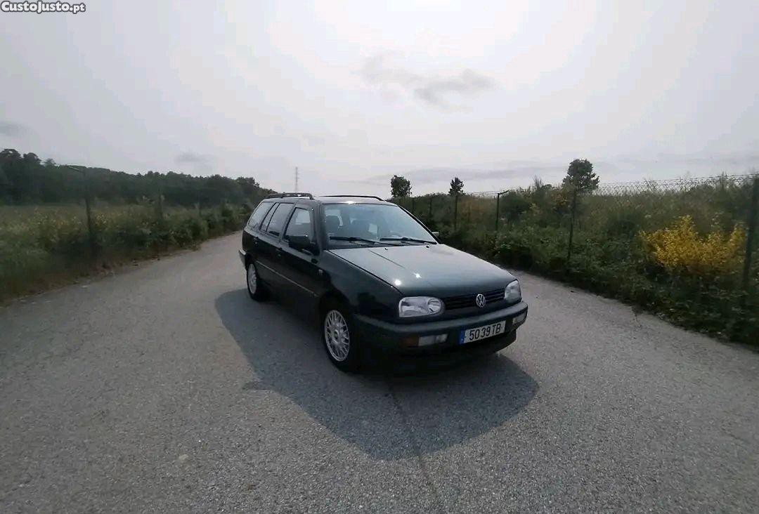 Volkswagen Golf Variant — fotografia 3