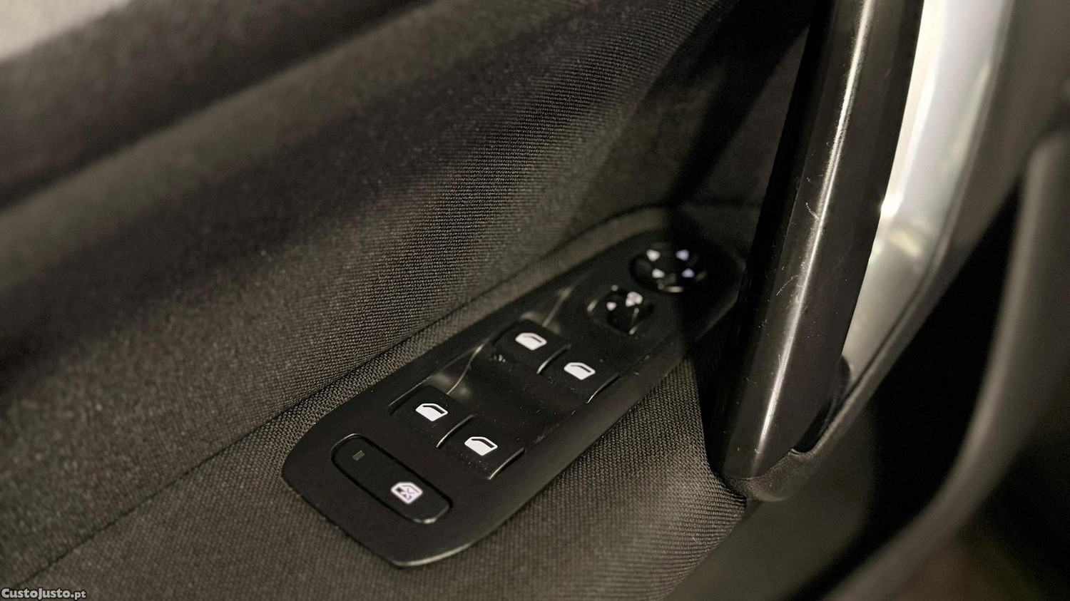 Peugeot 308 e-HDi FAP 110 Stop&Start Allure — fotografia 3