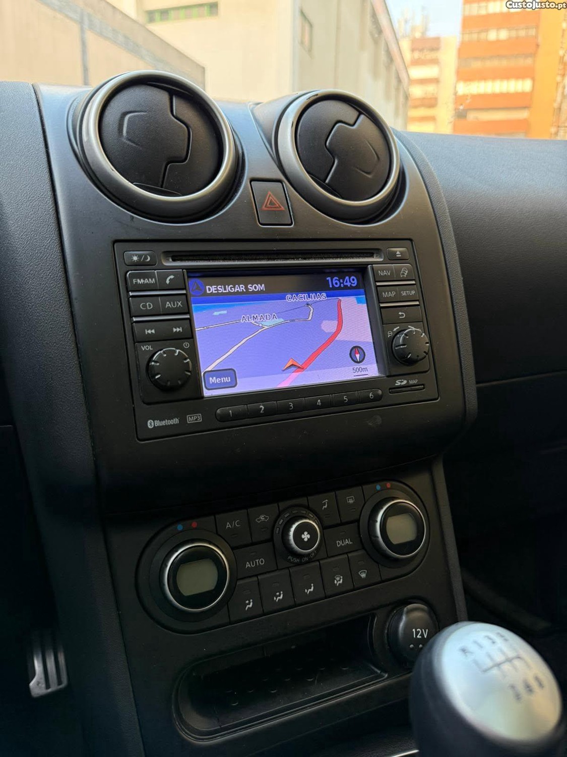 Nissan Qashqai +2 1.5 DCI — fotografia 5