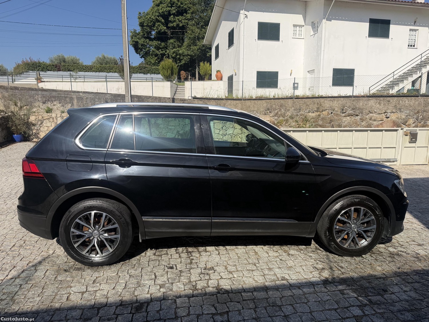 VW Tiguan Tiguan II 1.6 115cv - 17 foto 5
