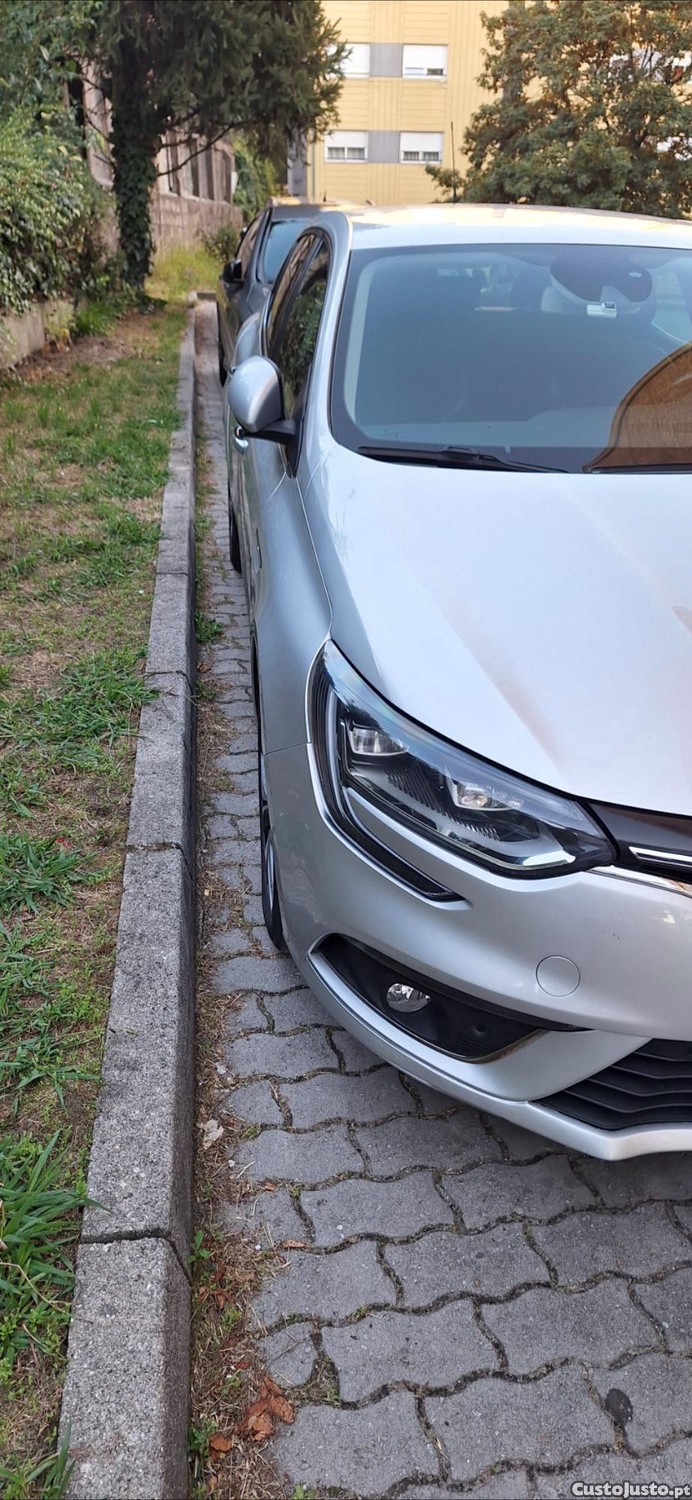 Renault Mégane Utilitario - 16 foto 4