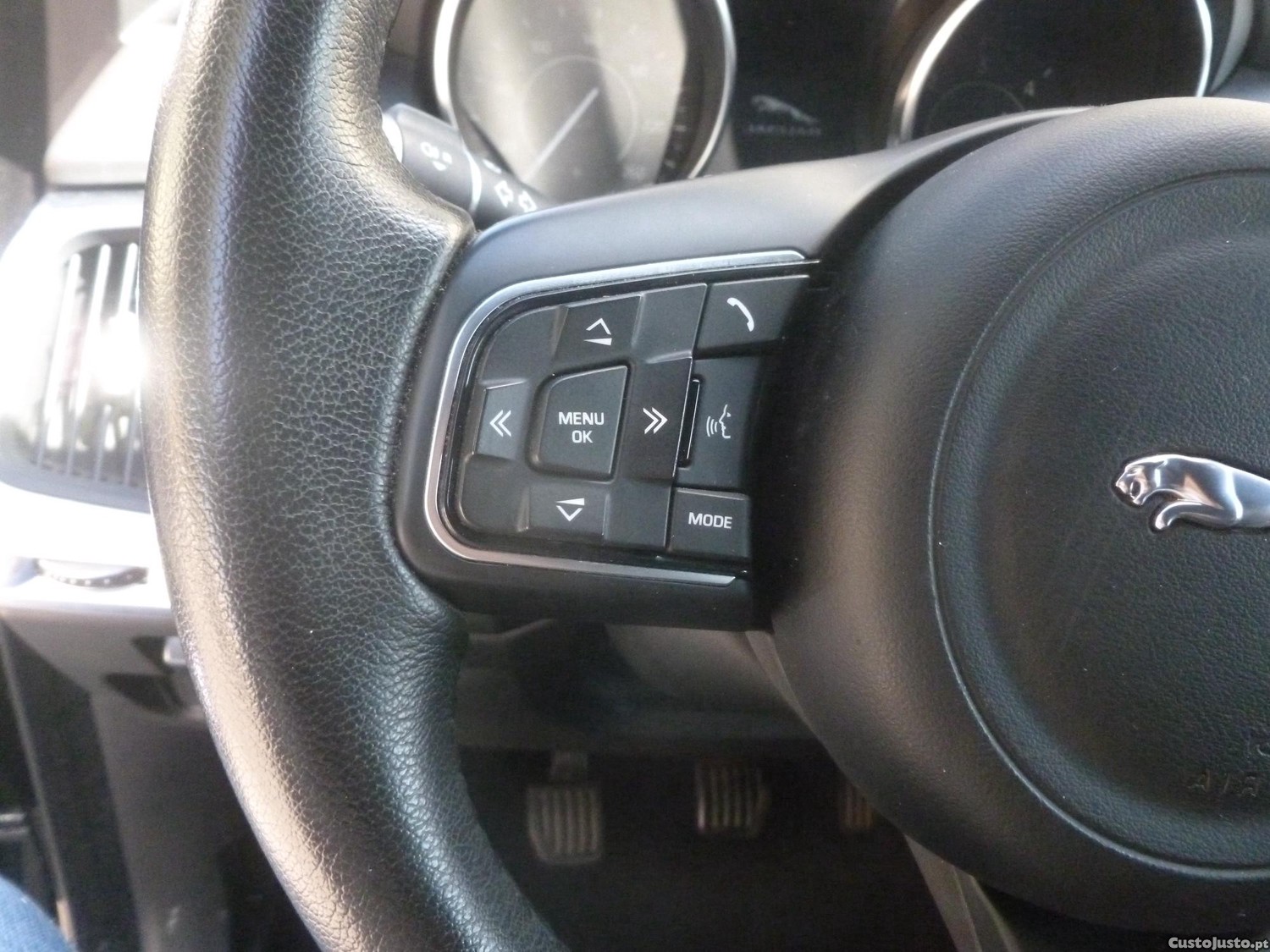 Jaguar E-Pace 2.0 D150 S — fotografia 11