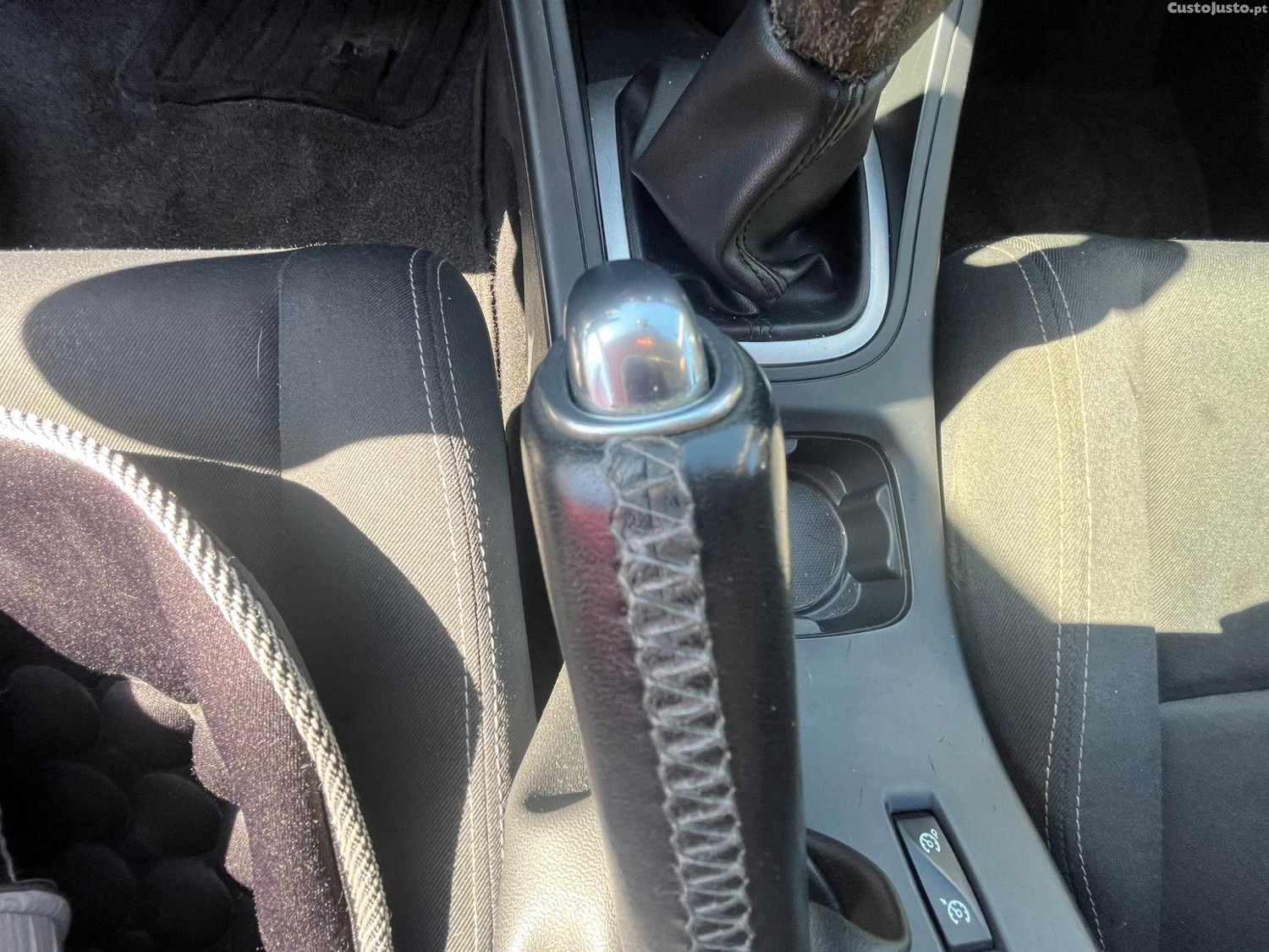 Renault Mégane Dynamique — fotografia 4
