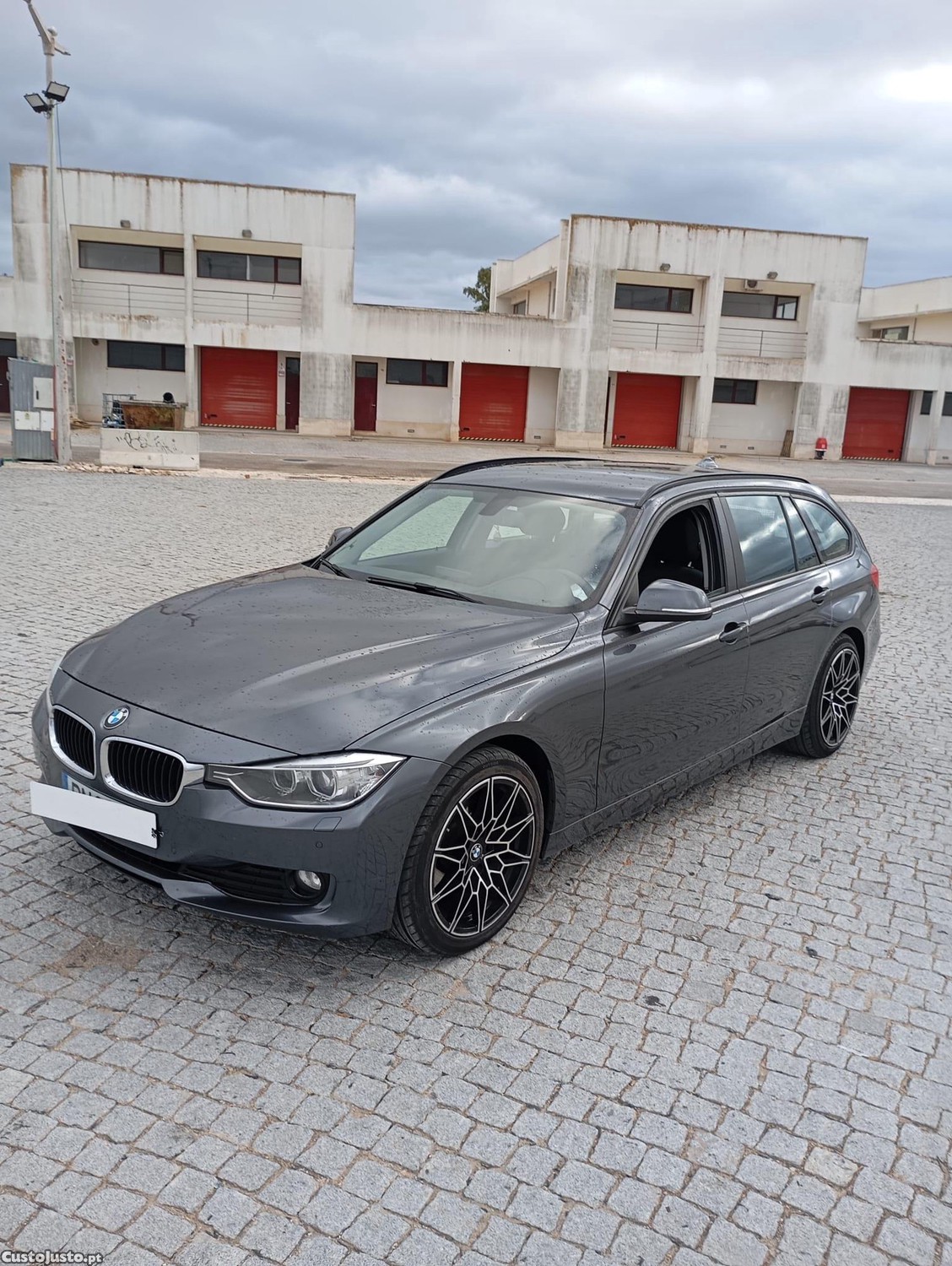 BMW 318 d — fotografia 2