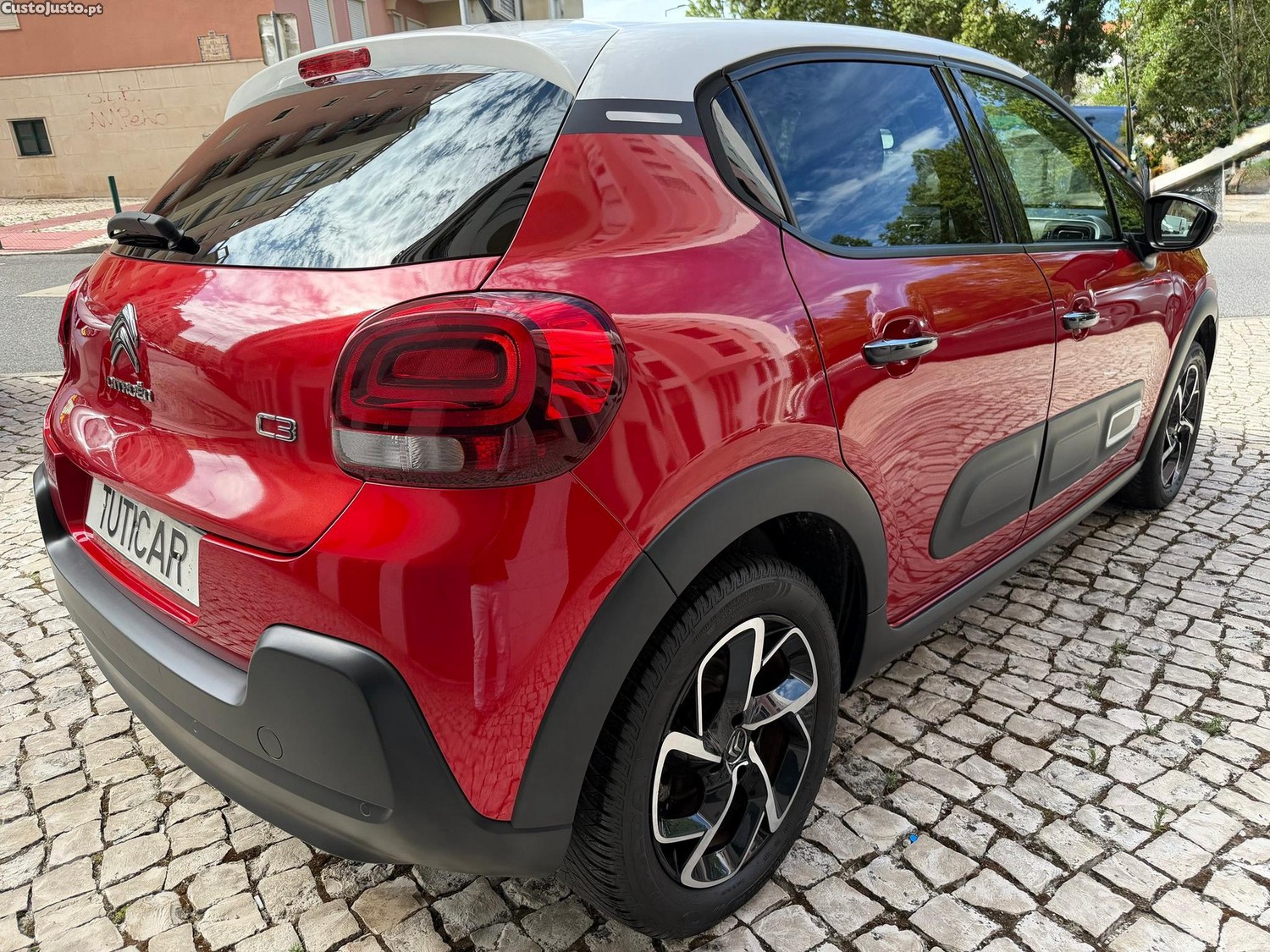 Citroën C3 1.5 BlueHDi Shine — fotografia 8