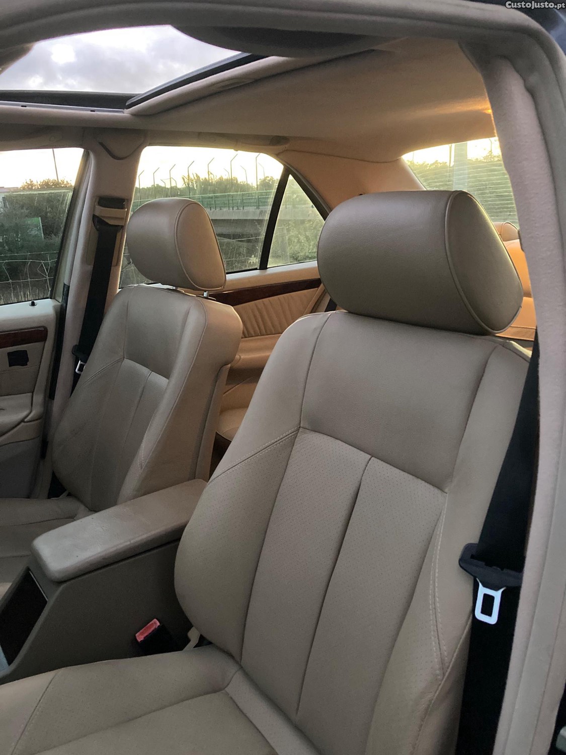 Mercedes-Benz C 200 136Cv — photo 3