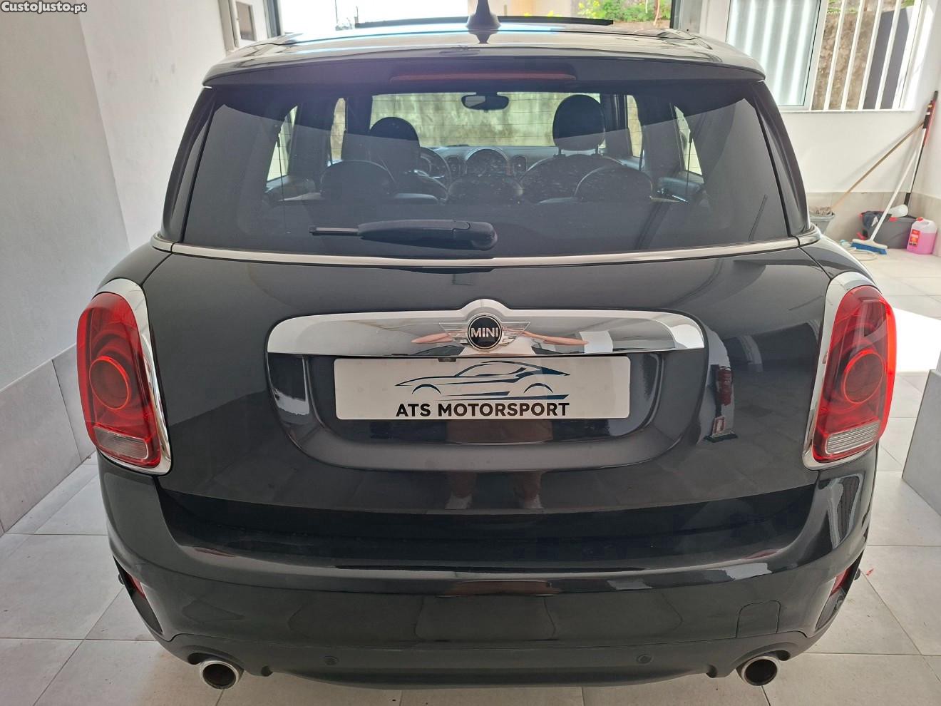 MINI Countryman SD 190 — photo 2