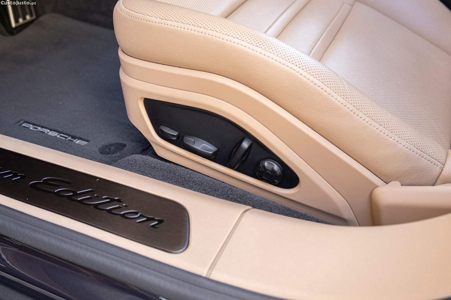 Porsche Panamera Sport Turismo 4 E-Hybrid Platinum Edition — fotografia 19