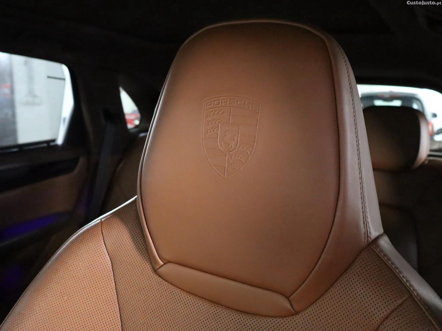 Porsche Cayenne Dakar 84 — fotografia 16