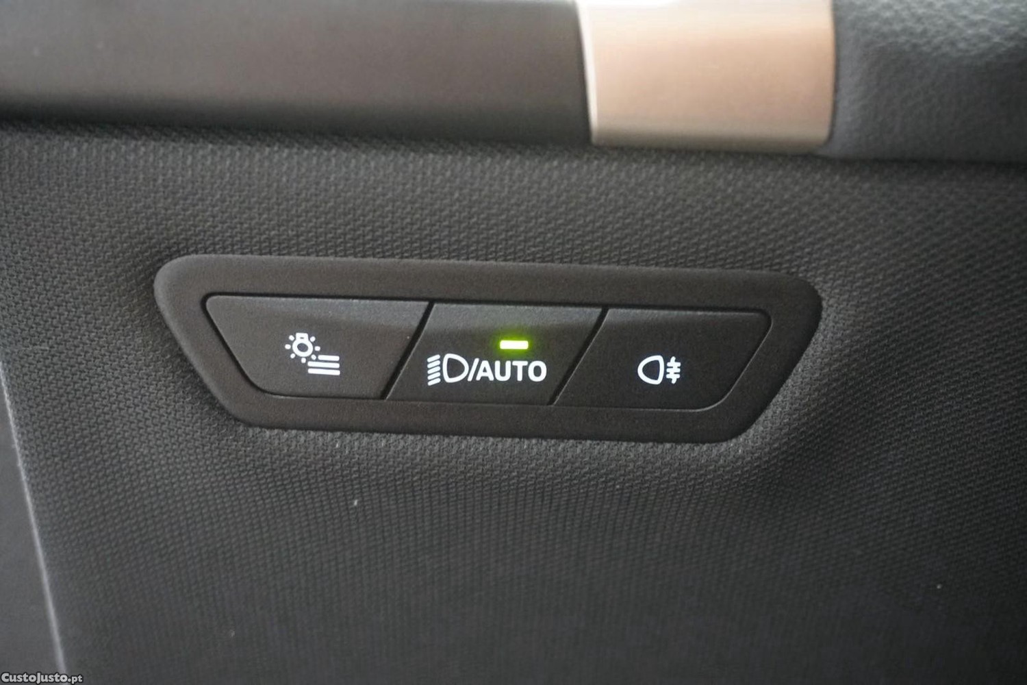 BMW iX xDrive 40 - 22 — photo 5
