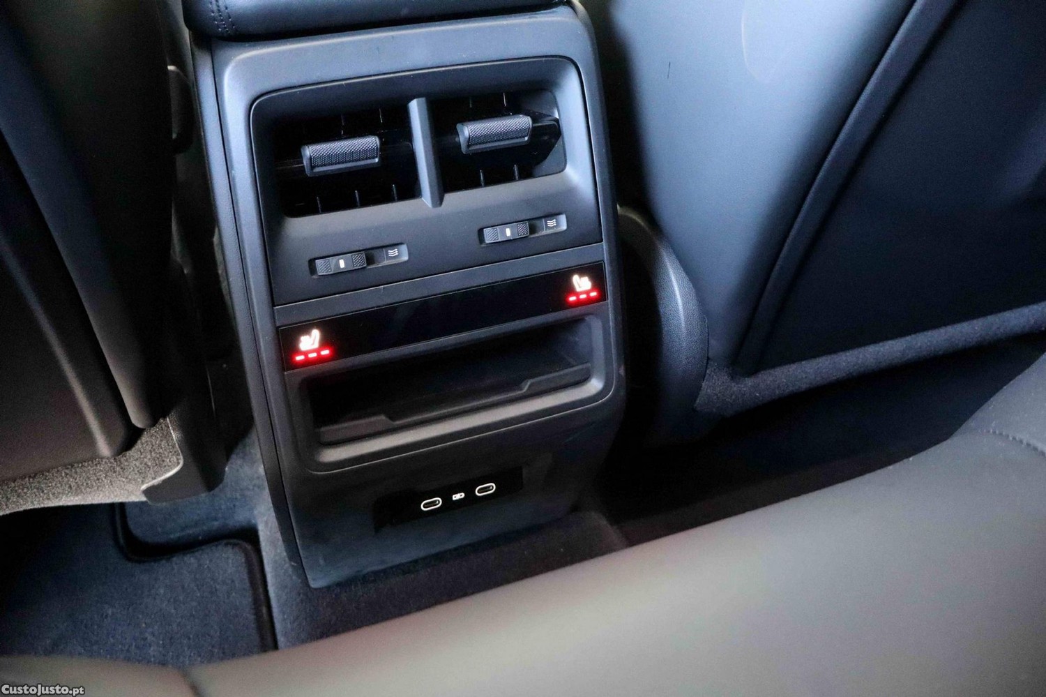 Porsche Macan Electric 4 — fotografia 4
