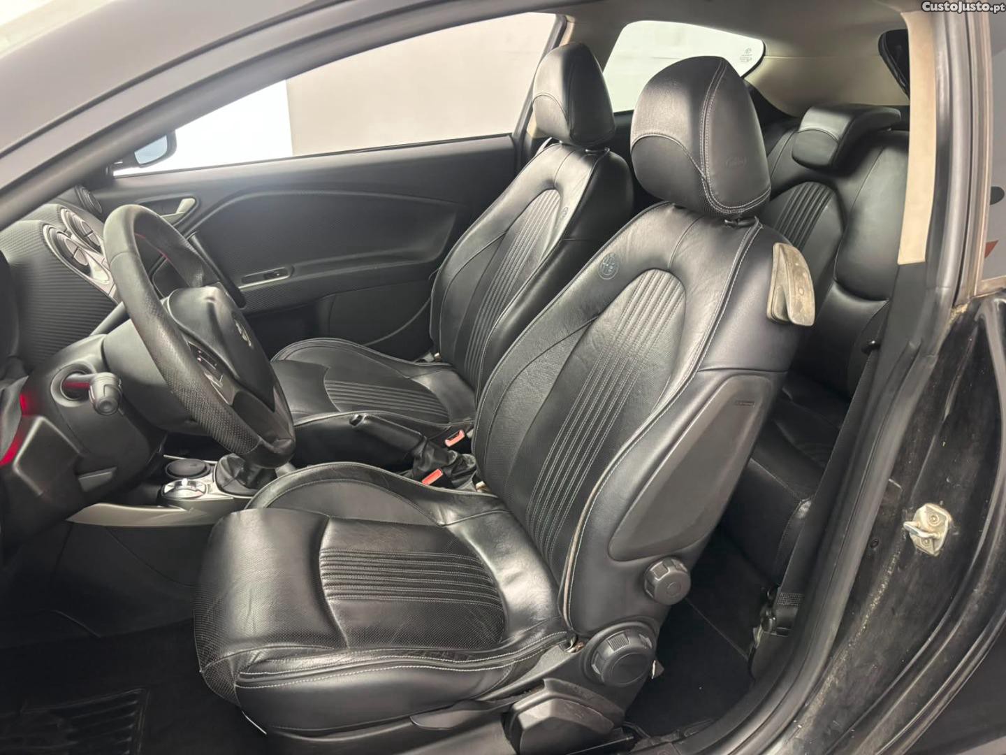 Alfa Romeo MiTo 1.3 MJET — fotografia 5