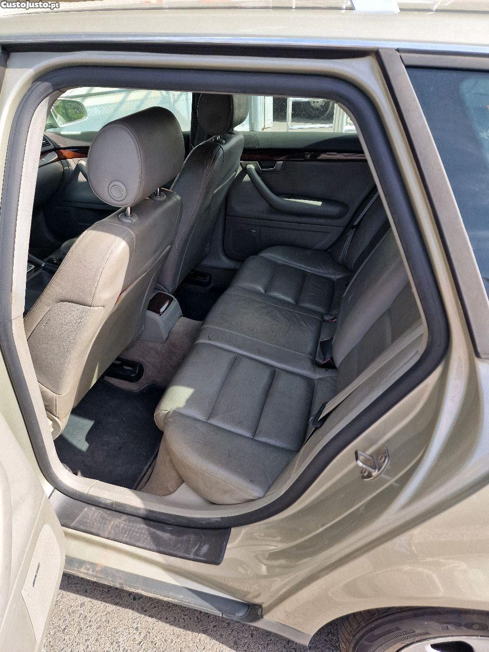 Audi A4 B6 — fotografia 5