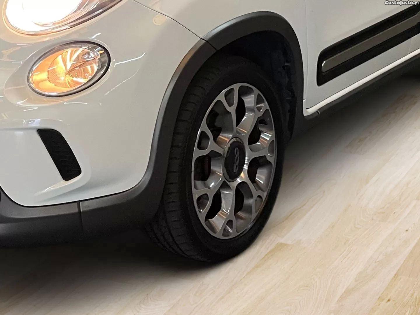 Fiat 500L 1.3 mj lounge — fotografia 15