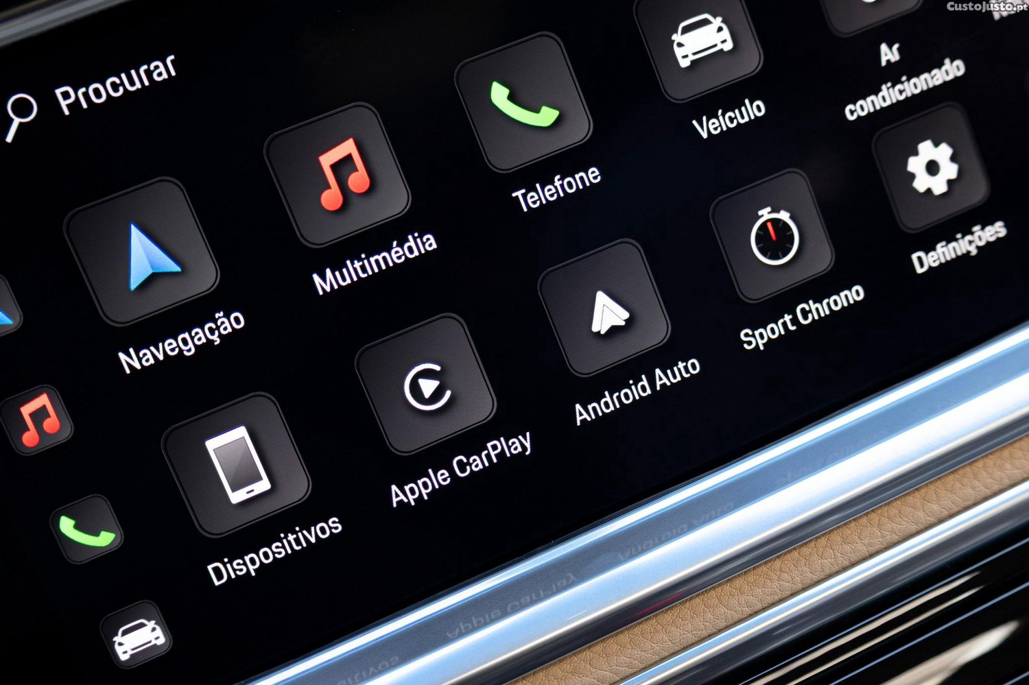Porsche Panamera Sport Turismo 4 E-Hybrid Platinum Edition — fotografia 3