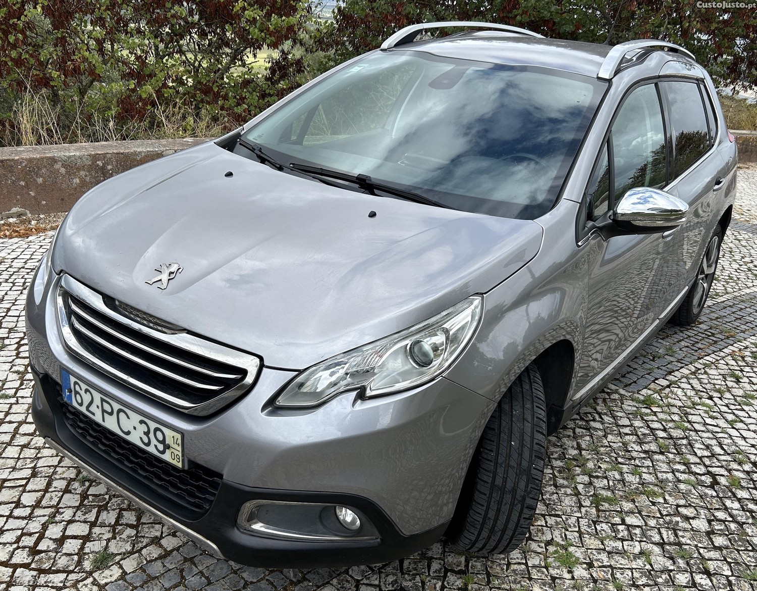 Peugeot 2008 ALLURE — fotografia 11