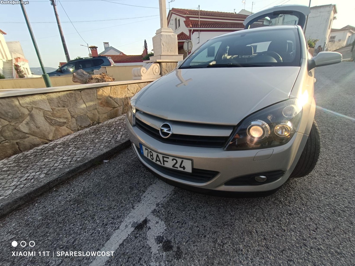 Opel Astra H GTC — fotografia 3