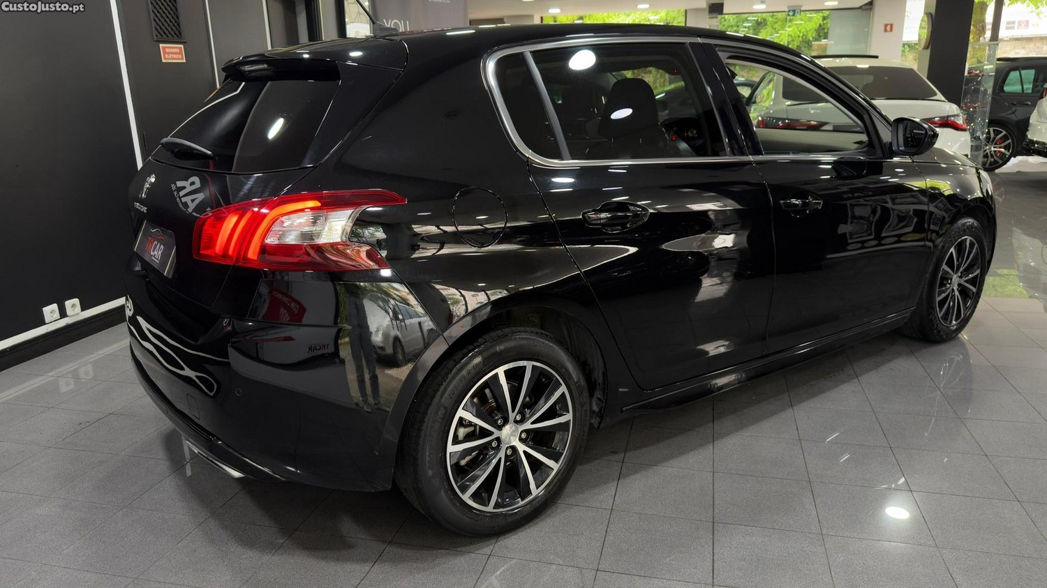 Peugeot 308 e-HDi FAP 110 Stop&Start Allure — fotografia 16