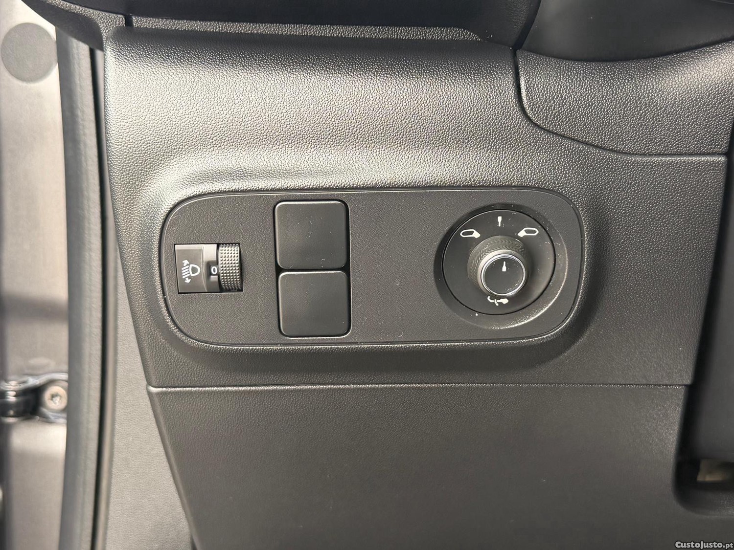 Citroën C3 1.2 PureTech C-Series — fotografia 7