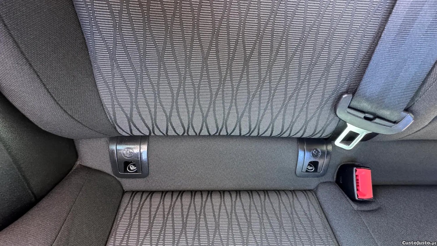 SEAT Leon 1.6 TDI Reference Ecomotive — fotografia 4