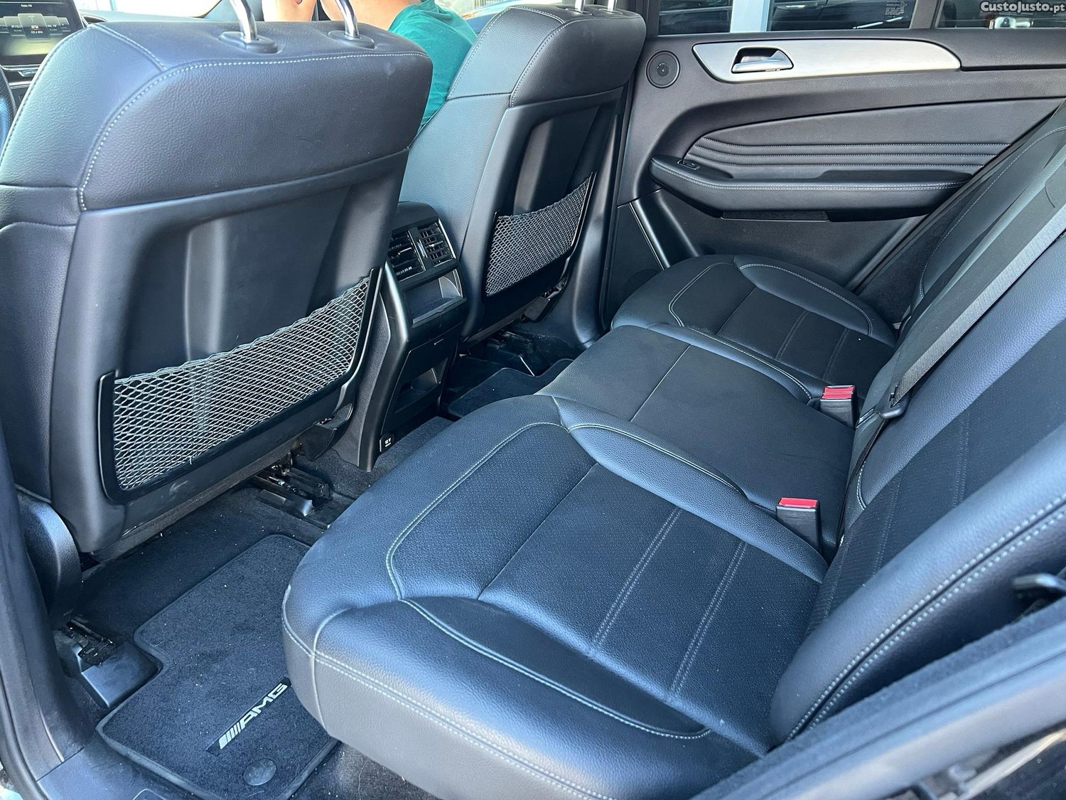 Mercedes-Benz GLE 250 d — fotografia 8