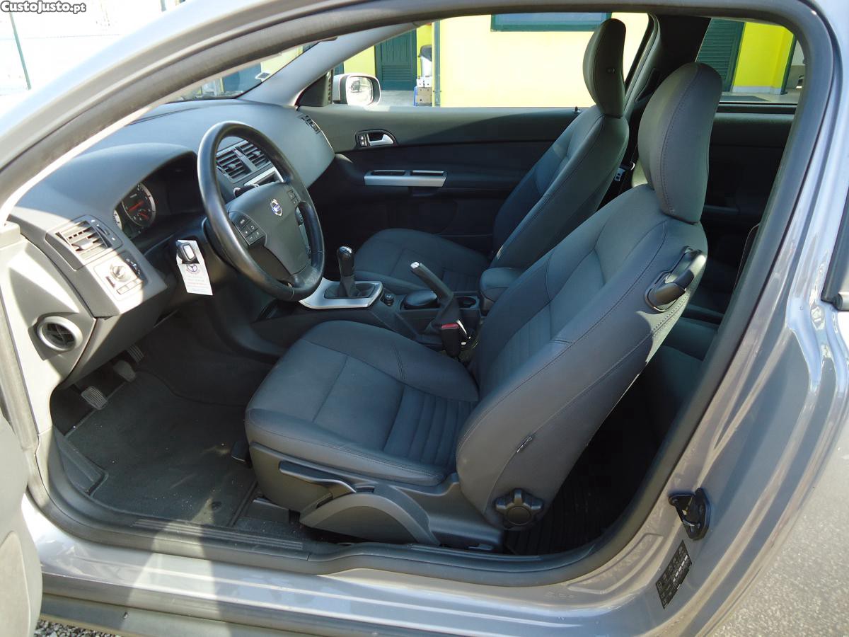 Volvo C30 1.6 D Nível 3 — fotografia 3