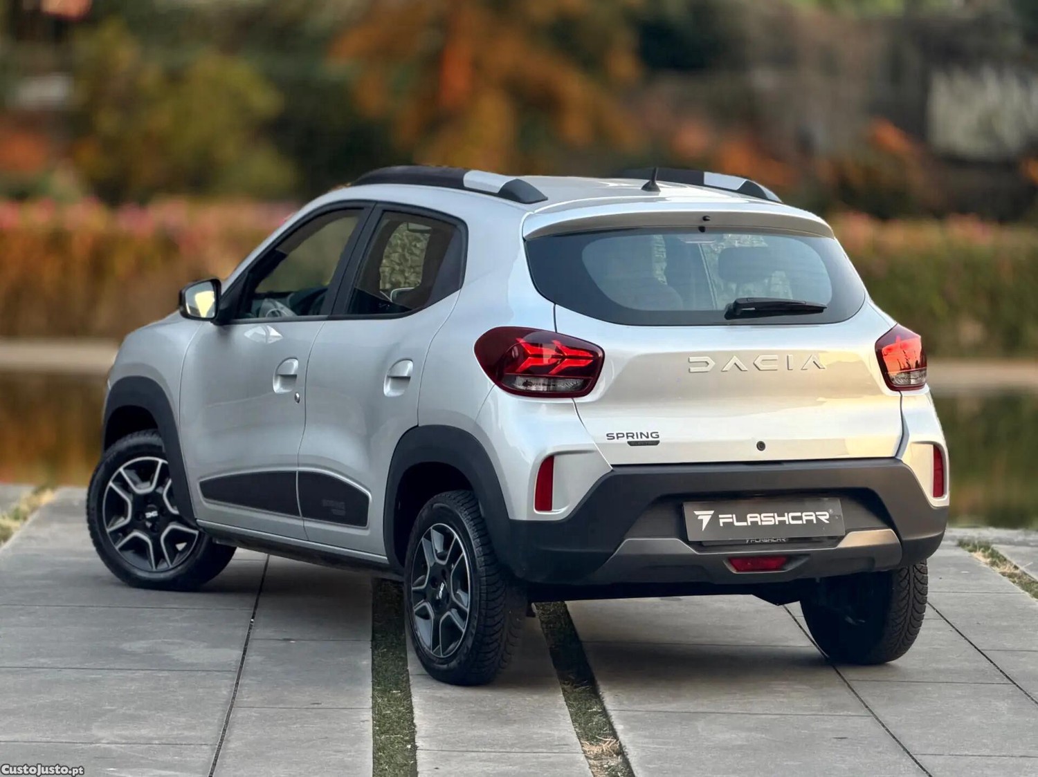 Dacia Spring Comfort Plus — fotografia 14