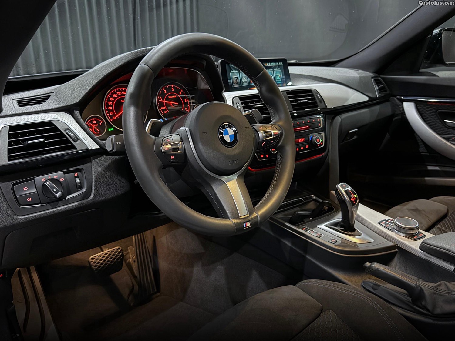 BMW 320 d Auto Pack M — fotografia 11