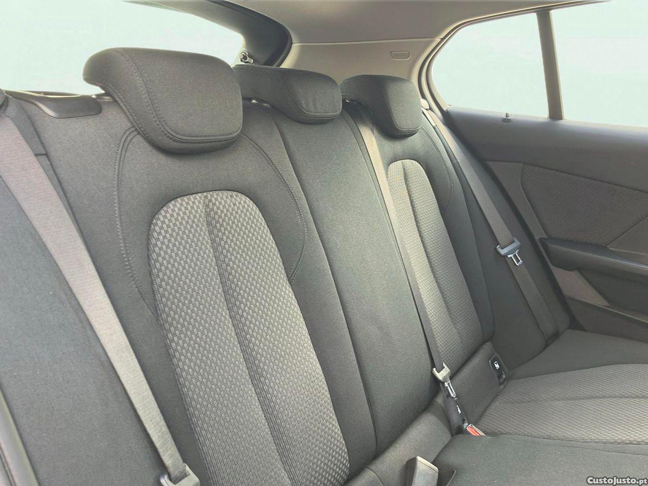 BMW 116 d Advantage — fotografia 3