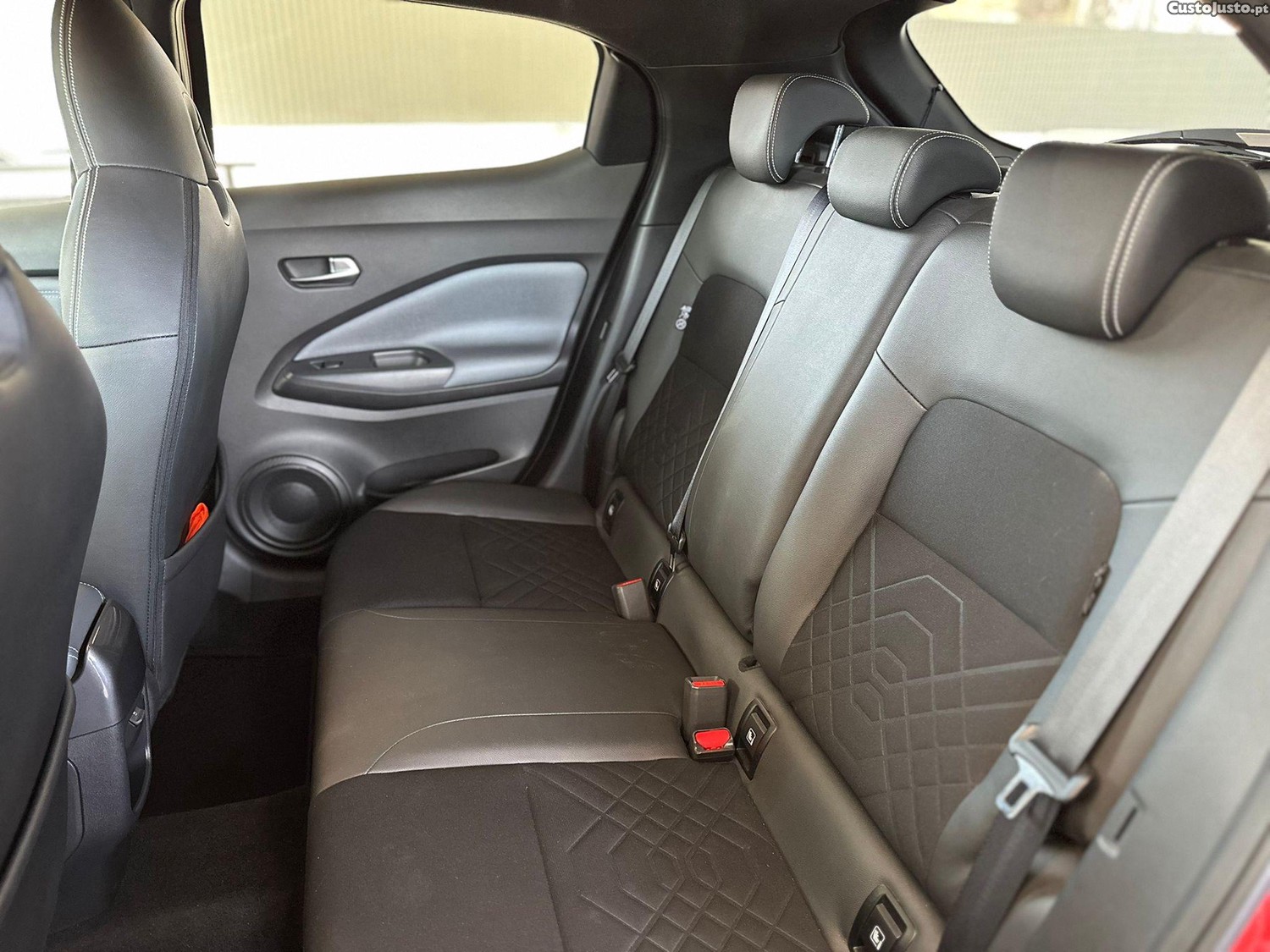 Nissan Juke 1.0 DIG-T Tekna — fotografia 5