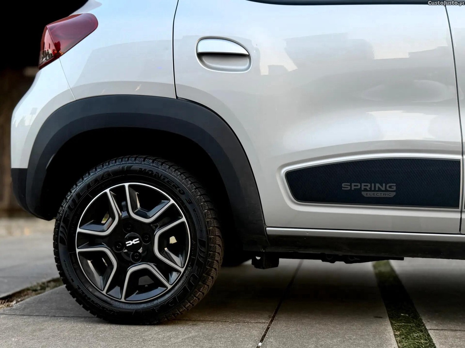 Dacia Spring Comfort Plus — fotografia 6