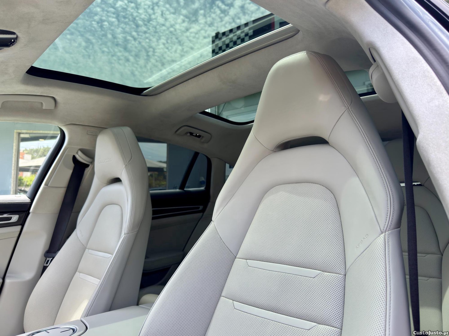 Porsche Panamera Turbo — fotografia 8