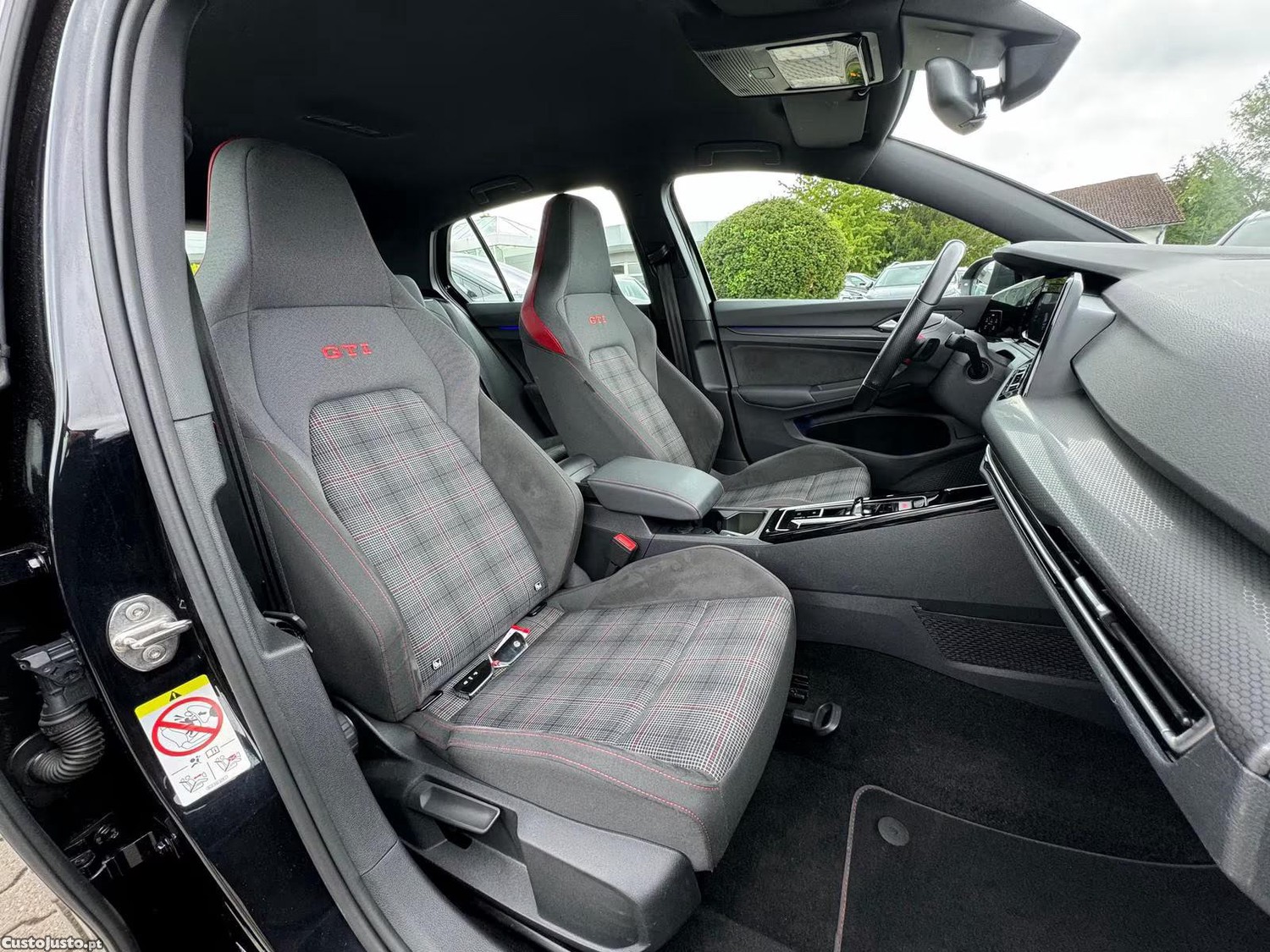 Volkswagen Golf 2.0 TSI GTI Black Style — fotografia 8
