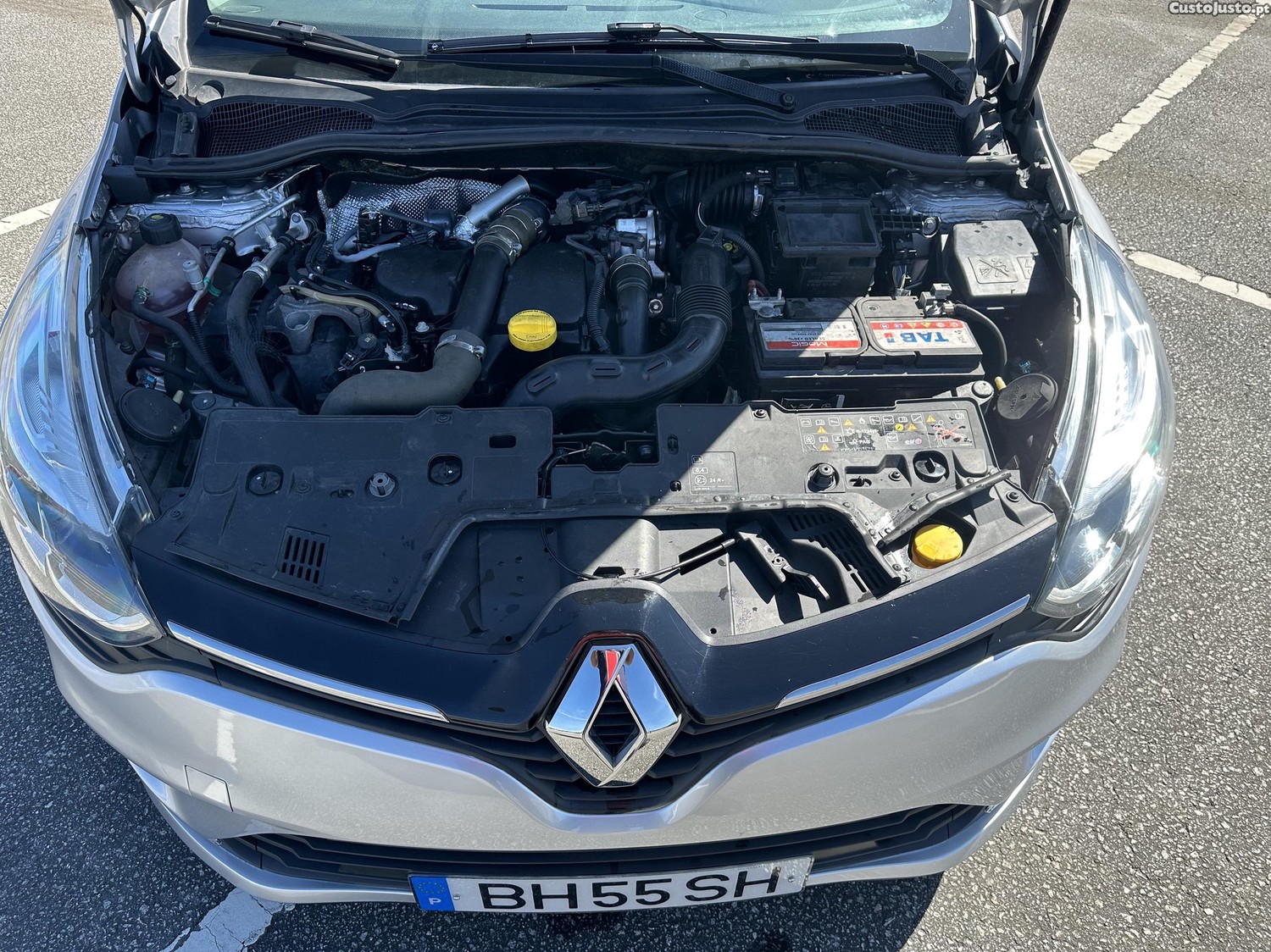 Renault Clio IV GPS — fotografia 7