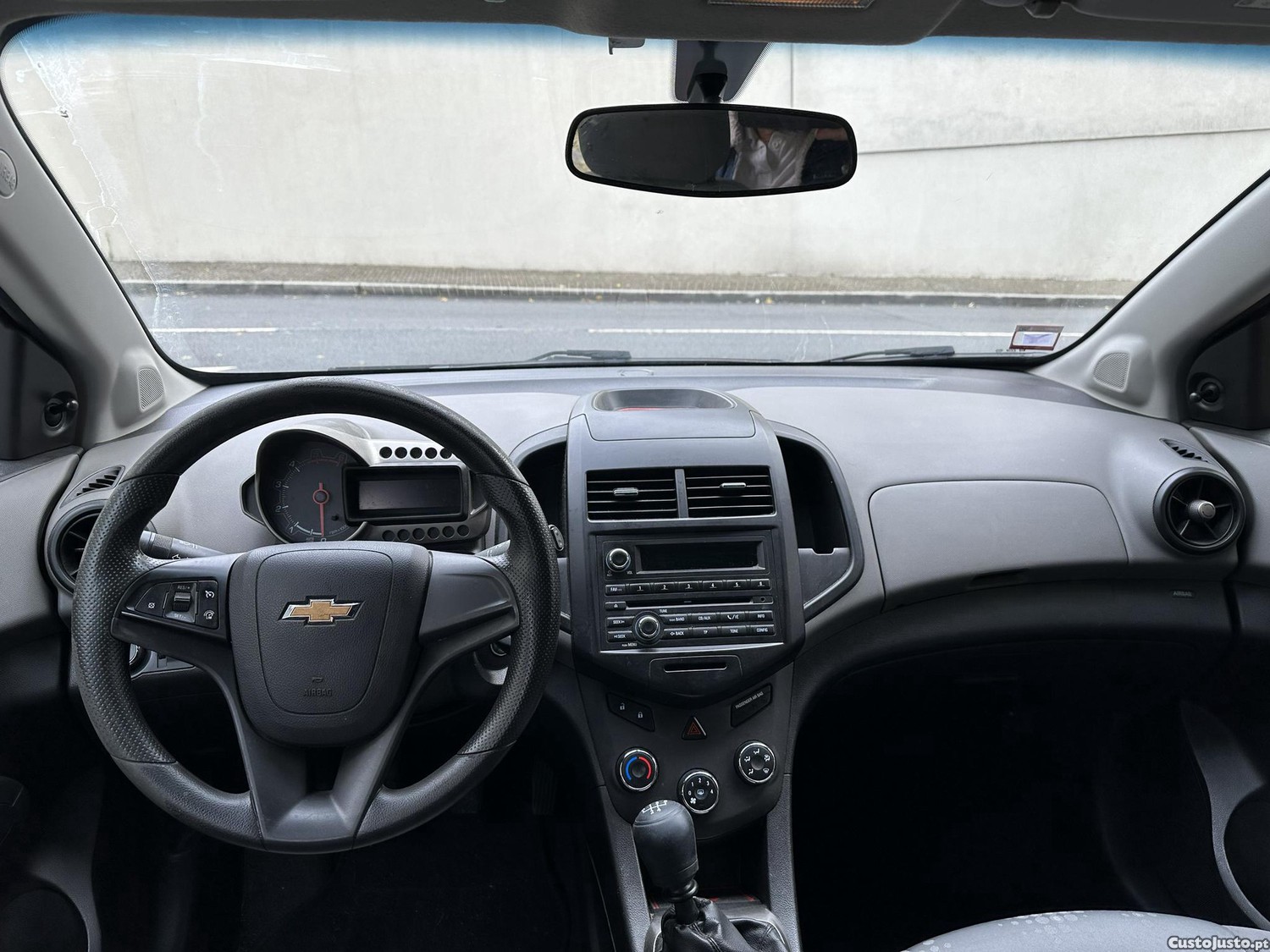 Chevrolet Aveo 1.3 TDCi LS — fotografia 9