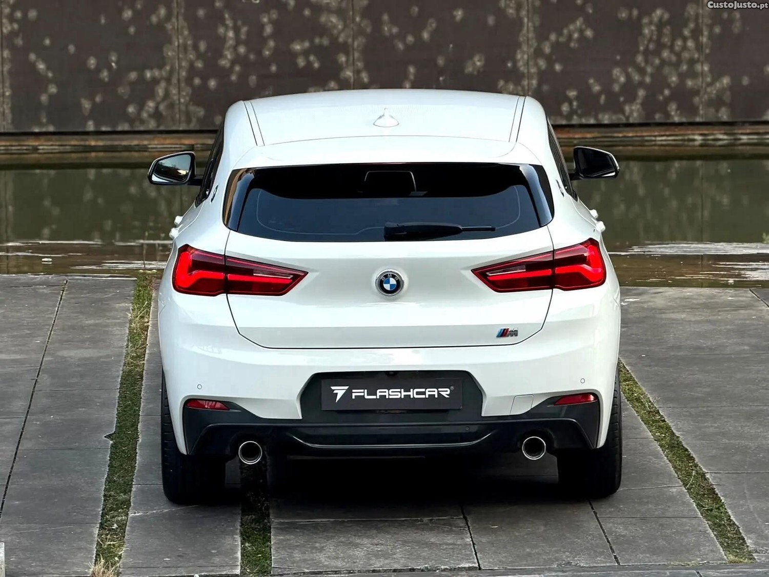BMW X2 18 d sDrive Auto X Pack M — fotografia 15