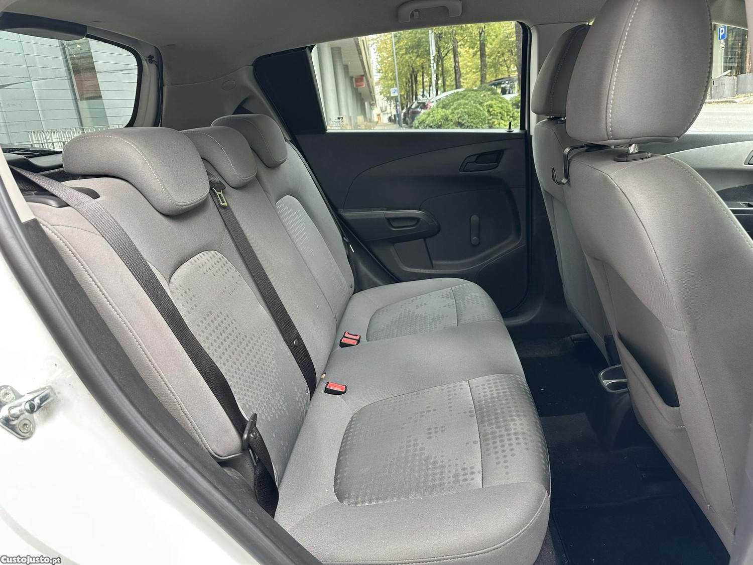 Chevrolet Aveo 1.3 TDCi LS — fotografia 4