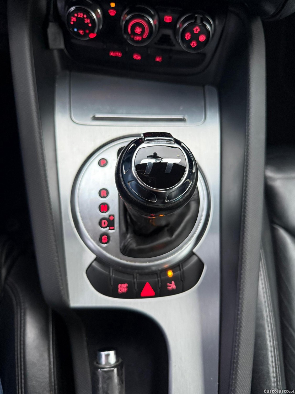 Audi TT 2.0 TFSi — fotografia 6