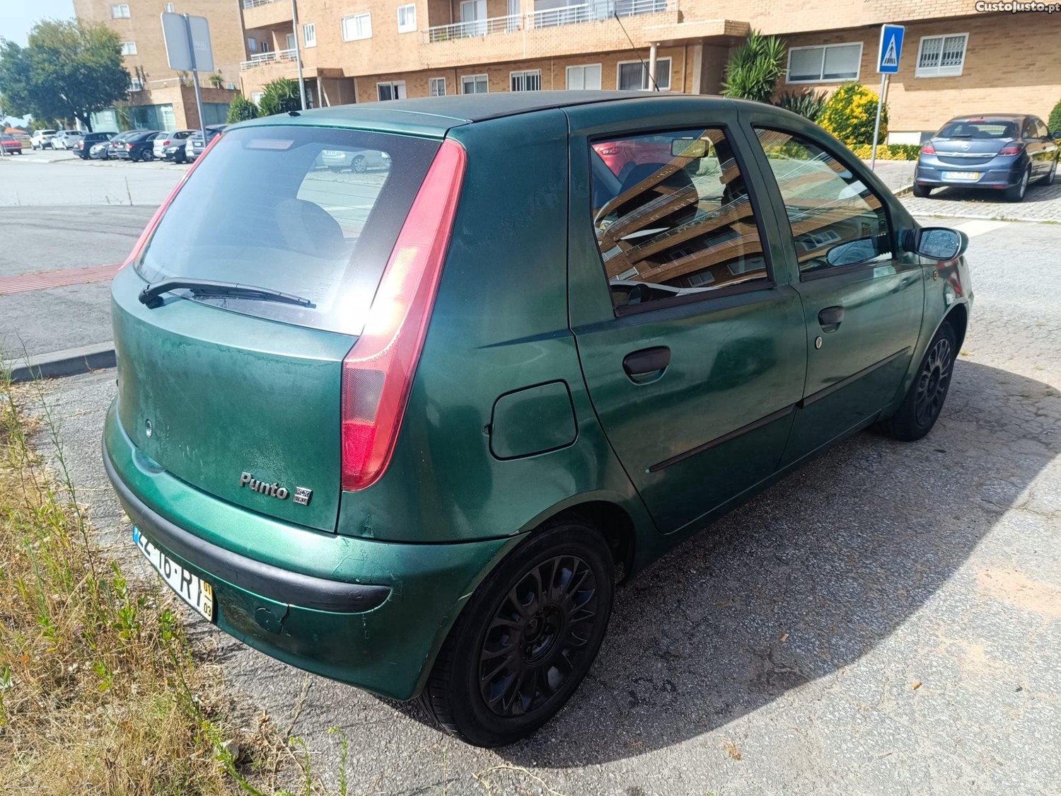 Fiat Punto 1.2 16v — fotografia 2