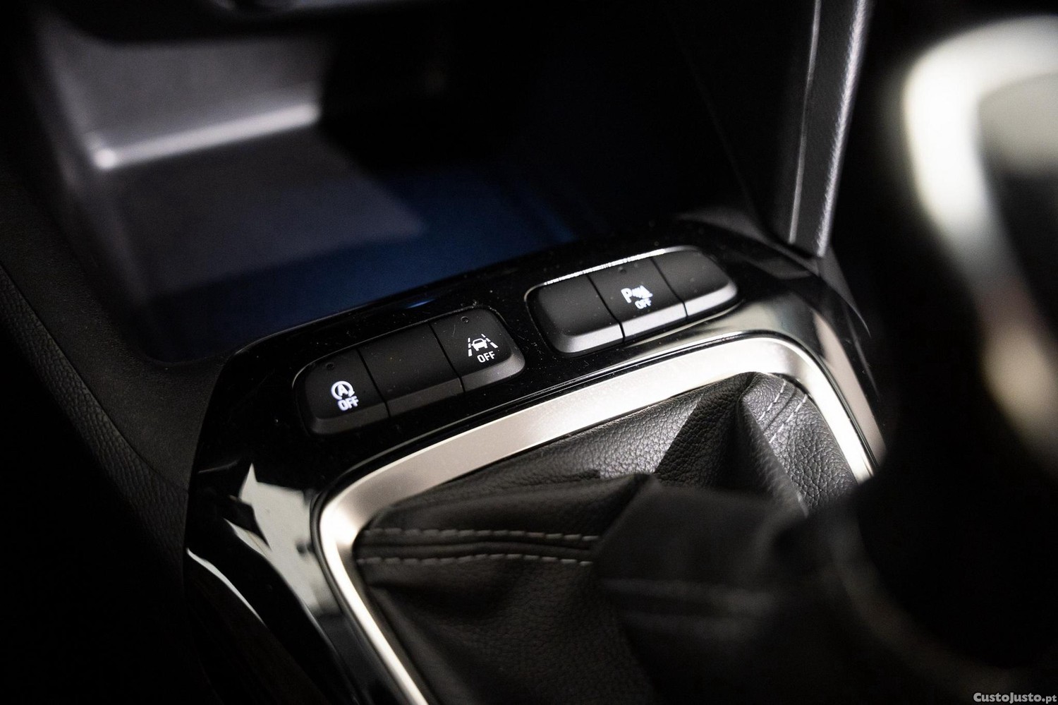 Opel Corsa 1.2 Elegance — fotografia 9