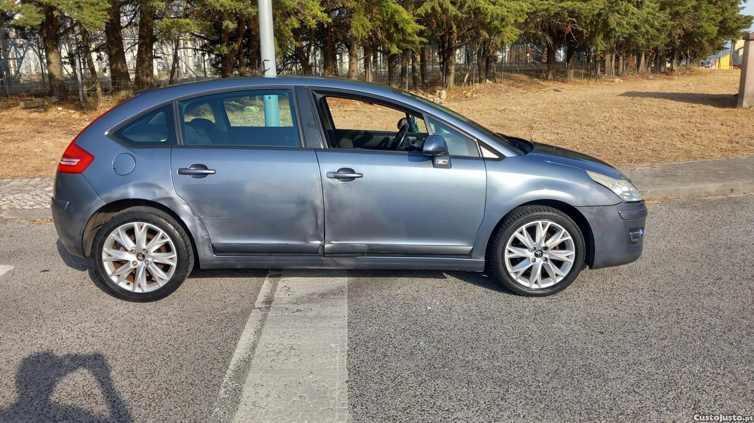 Citroën C4 1.4 — fotografia 9