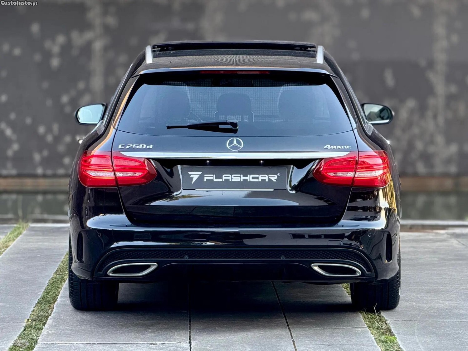 Mercedes-Benz C 250 d 4Matic Station 9G-TRONIC AMG Line — fotografia 15