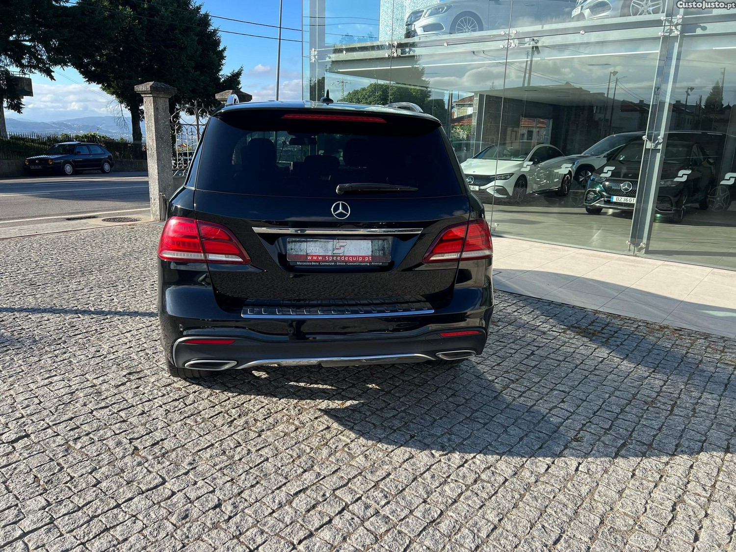 Mercedes-Benz GLE 250 d — fotografia 19