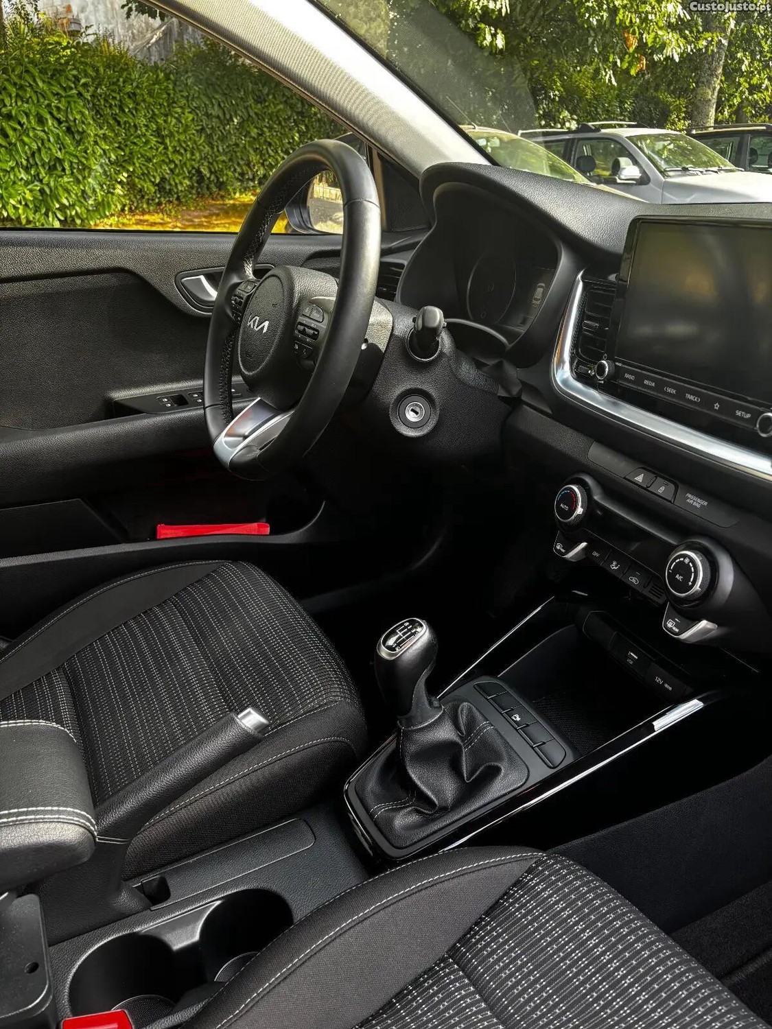Kia Stonic Sem versão — fotografia 5