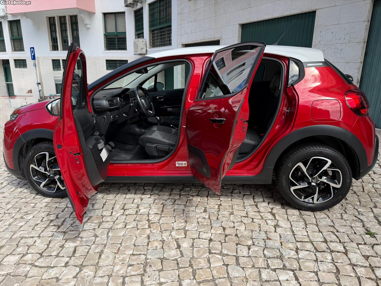 Citroën C3 1.5 BlueHDi Shine — fotografia 18