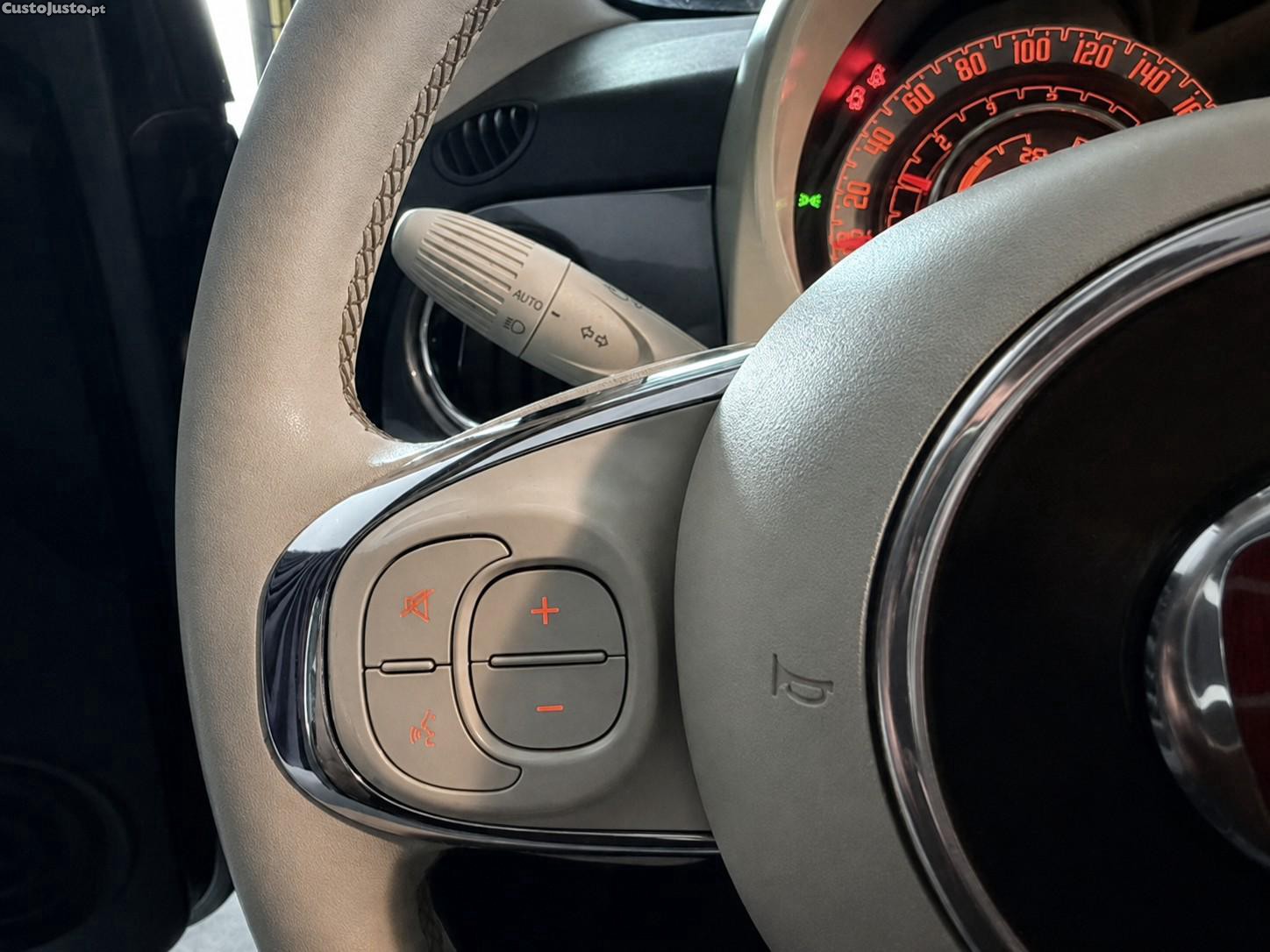 Fiat 500C 1.0 Hybrid Lounge — fotografia 9