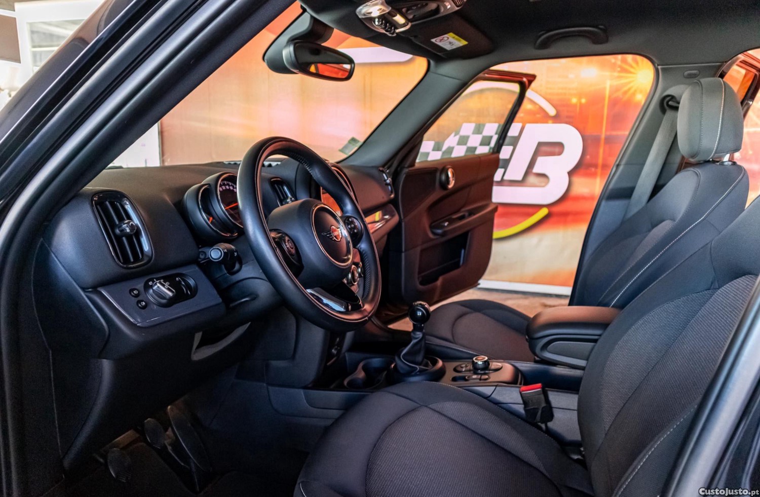 MINI Countryman One D — fotografia 16