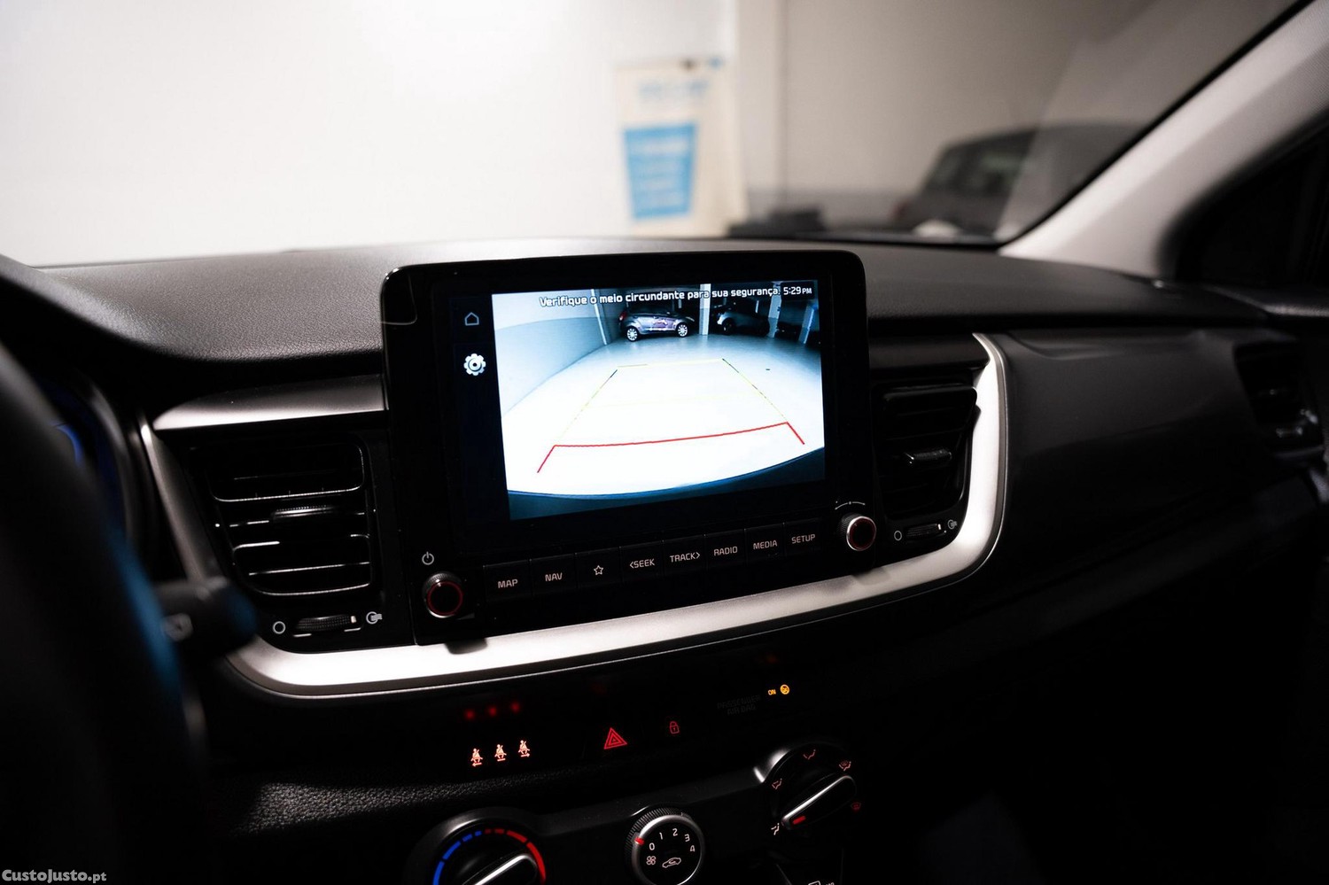 Kia Stonic 1.2 MPi Dynamic — fotografia 11